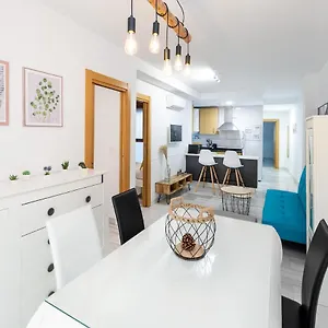 Grace - 3 Bedroom Centre Apartment